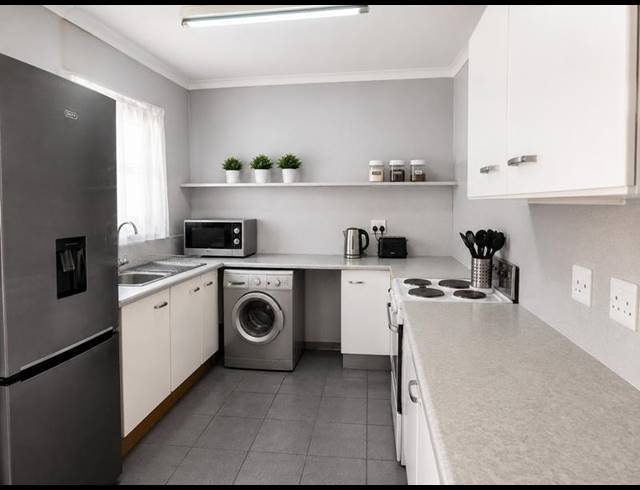 2 BEDROOM TOWNHOUSE FOR SALE IN ELARDUSPARK